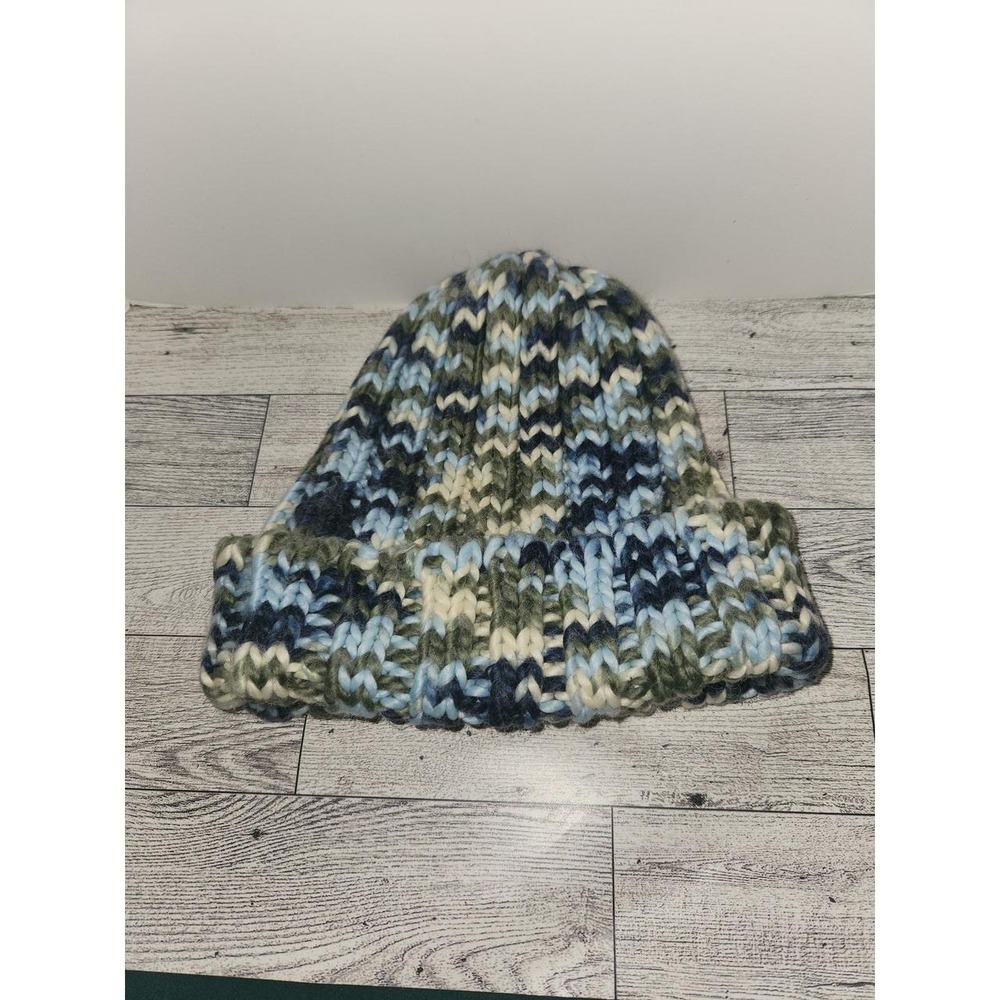 AE knit hat
